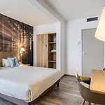 La Maison Centre 3*