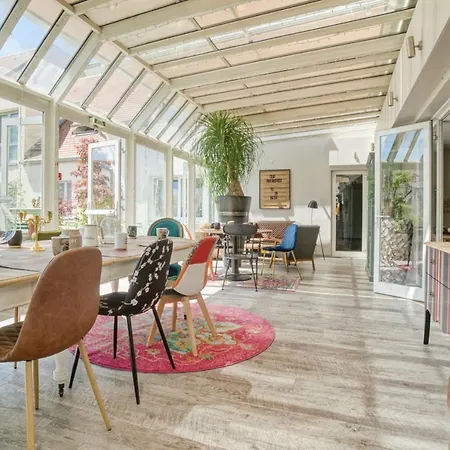 La Maison Centre 3*