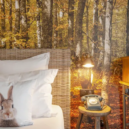Hotel La Maison Centre 3*