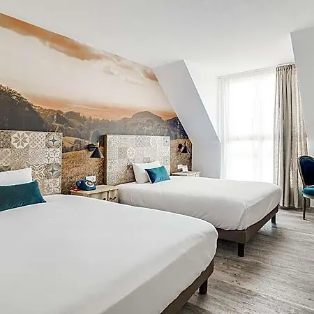 Hotel La Maison Centre 3*