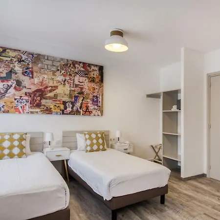 Hotel La Maison Centre 3*