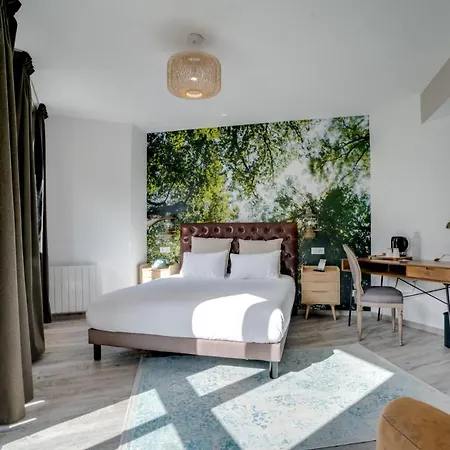 Hotel La Maison Centre 3*