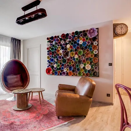 La Maison Centre 3*