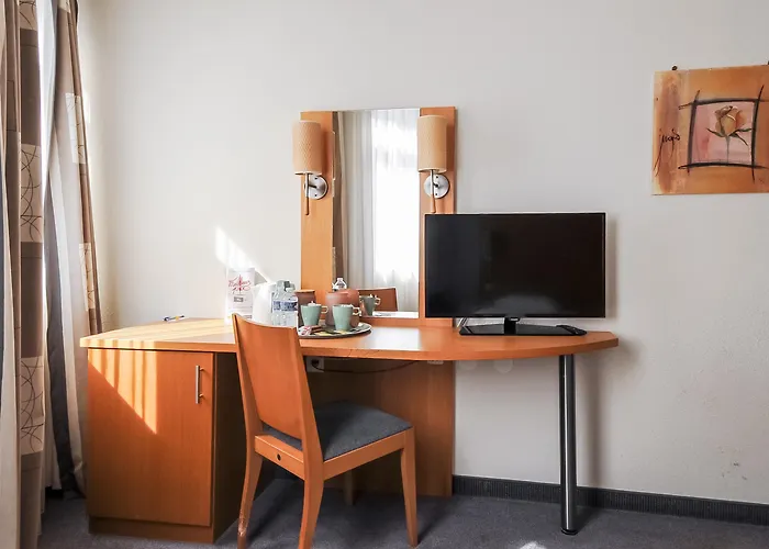 La Maison Centre Hotel