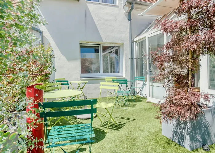 Hotel La Maison Centre