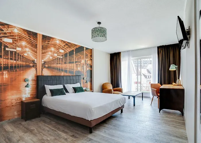 La Maison Centre Hotel 3*