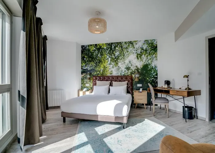 Hotel La Maison Centre 3*